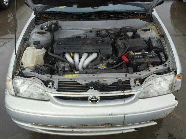 1NXBR12E3YZ402432 - 2000 TOYOTA COROLLA VE SILVER photo 7