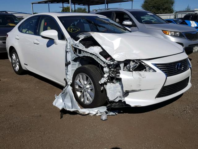 JTHBW1GG0D2011010 - 2013 LEXUS ES 300H WHITE photo 1