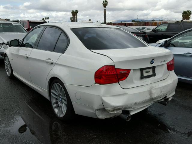 WBAPN7C55BA948694 - 2011 BMW 335 D WHITE photo 3