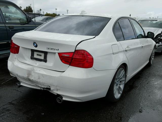 WBAPN7C55BA948694 - 2011 BMW 335 D WHITE photo 4