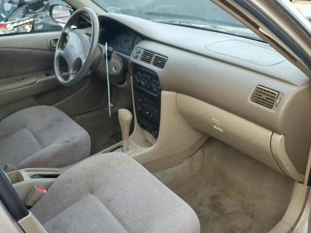 1Y1SK52841Z446079 - 2001 CHEVROLET GEO PRIZM 金色 照片 5