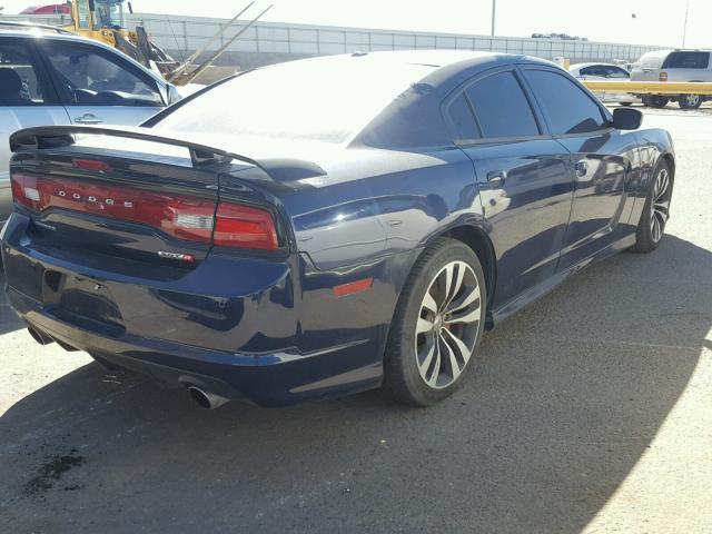 2C3CDXEJXDH560304 - 2013 DODGE CHARGER SR BLUE photo 4