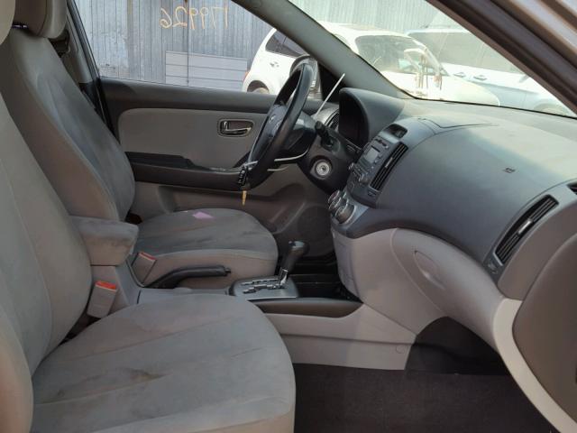 KMHDU4AD1AU004305 - 2010 HYUNDAI ELANTRA BL GRAY photo 5