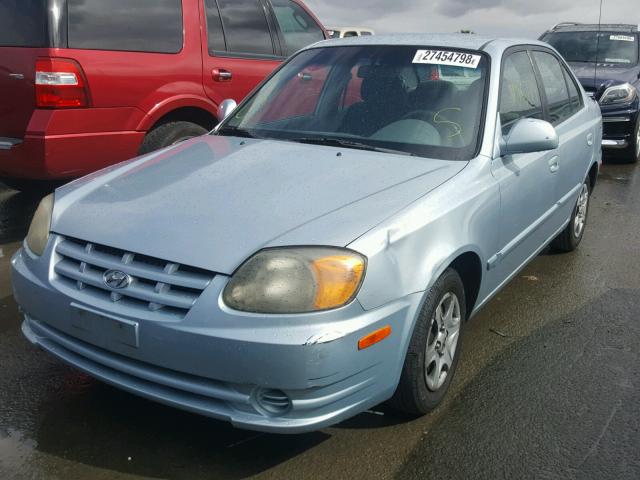 KMHCG45C65U575718 - 2005 HYUNDAI ACCENT GL BLUE photo 2