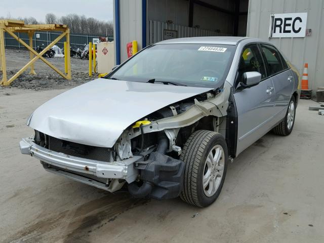 1HGCM56336A155419 - 2006 HONDA ACCORD SE SILVER photo 2