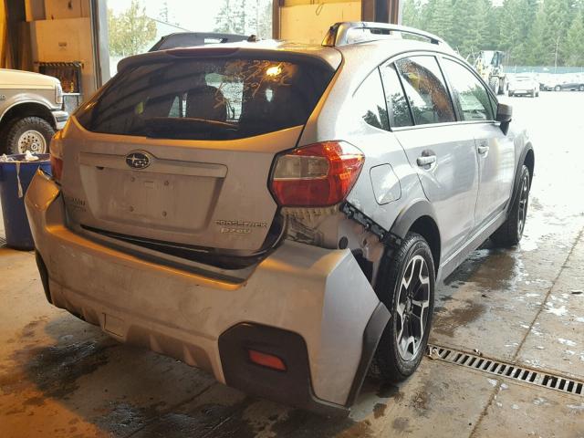 JF2GPABC2H9228274 - 2017 SUBARU CROSSTREK SILVER photo 4