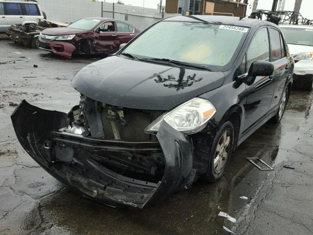 3N1BC11EX8L392762 - 2008 NISSAN VERSA S BLACK photo 2