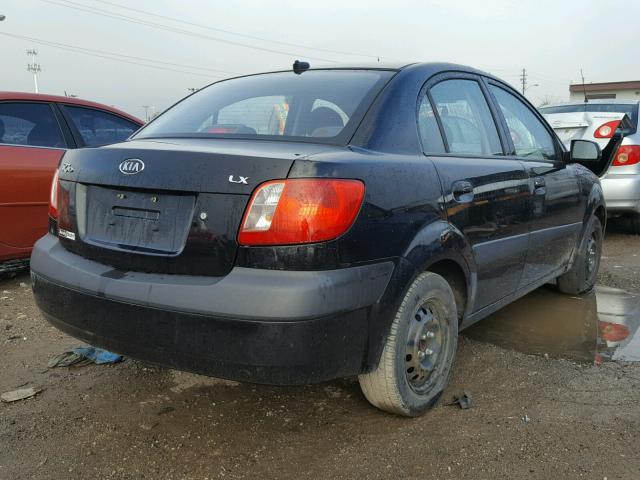 KNADE223296495024 - 2009 KIA RIO BASE BLACK photo 4