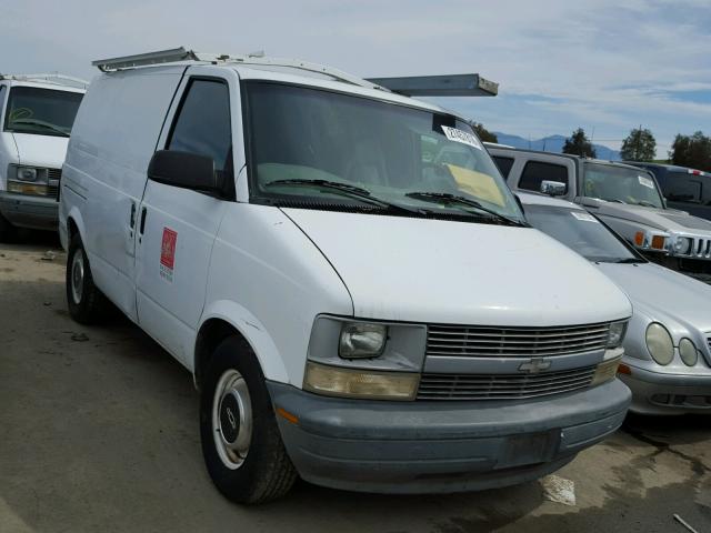 1GCDM19W9WB193216 - 1998 CHEVROLET ASTRO WHITE photo 1