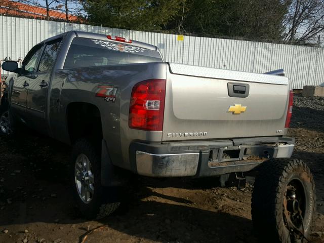 1GC1KYC87CF213110 - 2012 CHEVROLET SILVERADO SILVER photo 3