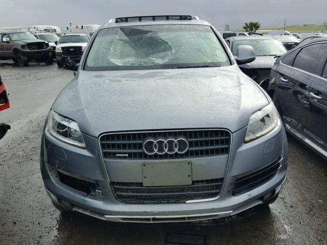 WA1BV74L57D019535 - 2007 AUDI Q7 4.2 QUA SILVER photo 9