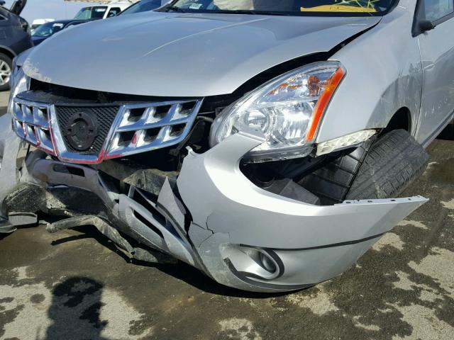 JN8AS5MT0DW040179 - 2013 NISSAN ROGUE S SILVER photo 9