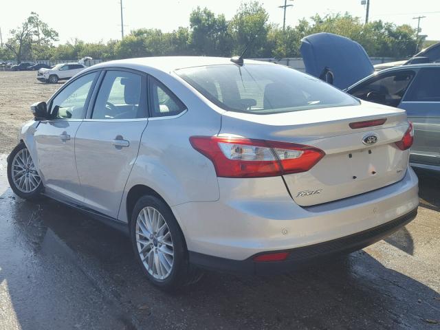 1FAHP3H20CL125191 - 2012 FORD FOCUS SEL SILVER photo 3