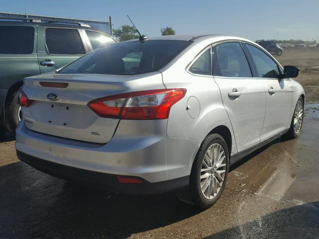 1FAHP3H20CL125191 - 2012 FORD FOCUS SEL SILVER photo 4