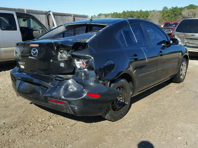 JM1BK12F881137915 - 2008 MAZDA 3 I BLACK photo 4