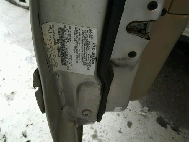 2FAFP74V86X121220 - 2006 FORD CROWN VICT GRAY photo 10