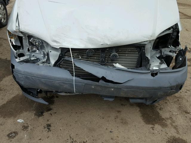 4T3ZF13C72U449434 - 2002 TOYOTA SIENNA LE SILVER photo 9