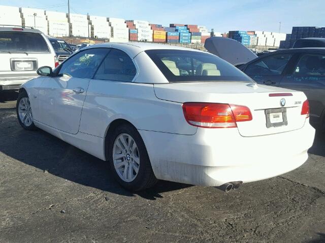 WBAWR33519P343376 - 2009 BMW 328 I SULE WHITE photo 3