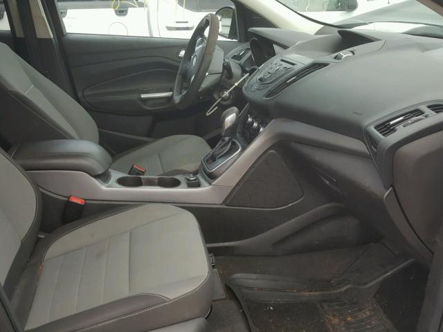 1FMCU0G93EUB48600 - 2014 FORD ESCAPE SE GRAY photo 5