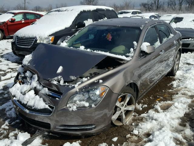 1G1ZC5E09CF139218 - 2012 CHEVROLET MALIBU 1LT BROWN photo 2