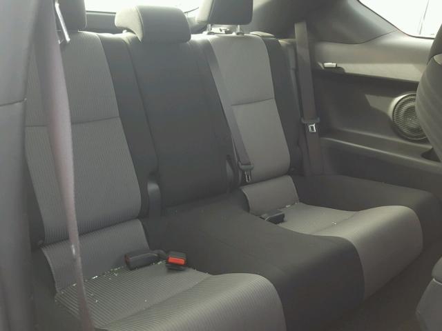 JTKJF5C78GJ018719 - 2016 TOYOTA SCION TC 黑色 照片 6