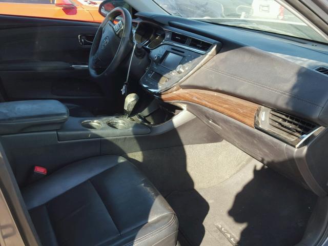 4T1BK1EB2DU060780 - 2013 TOYOTA AVALON BAS GRAY photo 5