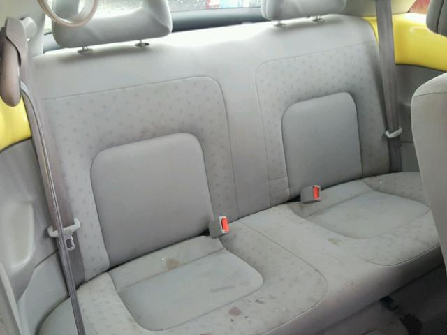 3VWCC21C4XM426724 - 1999 VOLKSWAGEN NEW BEETLE 黄色 照片 6