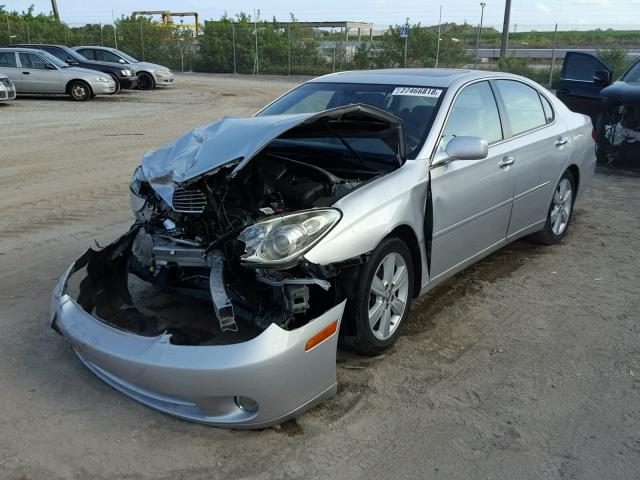 JTHBA30G765146944 - 2006 LEXUS ES 330 SILVER photo 2