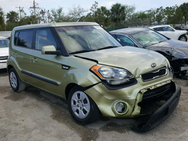 KNDJT2A56C7481403 - 2012 KIA SOUL GREEN photo 1