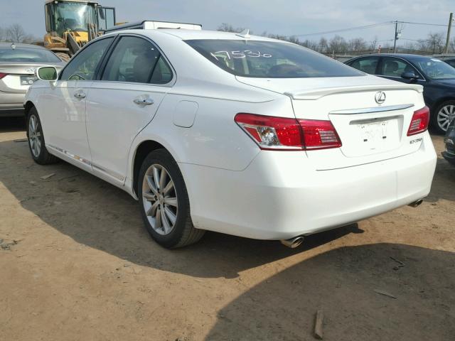 JTHBK1EG4C2492991 - 2012 LEXUS ES 350 WHITE photo 3