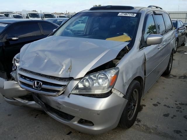 5FNRL38885B126660 - 2005 HONDA ODYSSEY TO GRAY photo 2