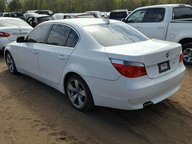 WBANA53565B858279 - 2005 BMW 525 I WHITE photo 3