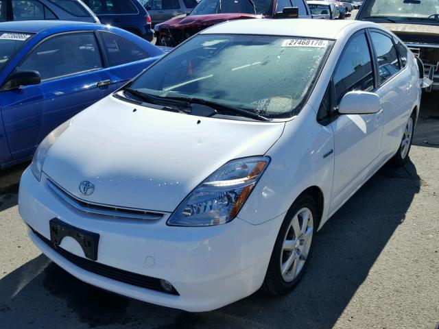 JTDKB20UX77550275 - 2007 TOYOTA PRIUS WHITE photo 2