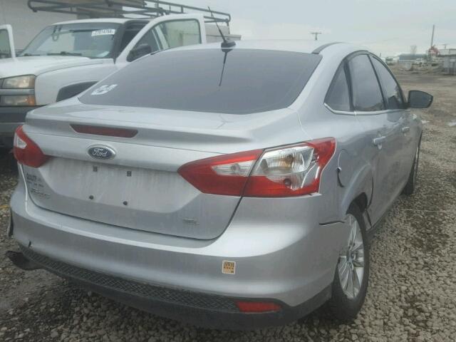 1FAHP3H2XCL367812 - 2012 FORD FOCUS SEL SILVER photo 4