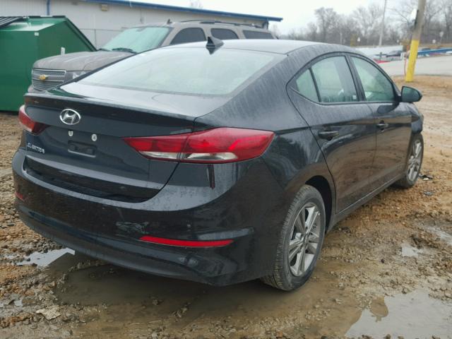 5NPD84LF0JH256872 - 2018 HYUNDAI ELANTRA SE BLACK photo 4