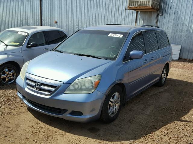 5FNRL38415B084359 - 2005 HONDA ODYSSEY EX BLUE photo 2