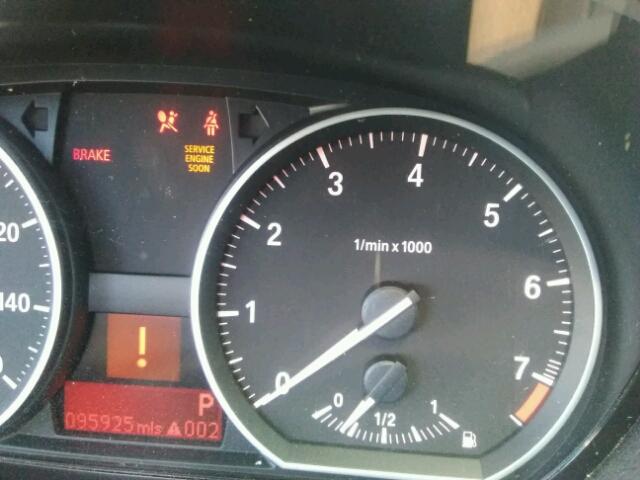 WBAUP73509VK75930 - 2009 BMW 128 I WHITE photo 8