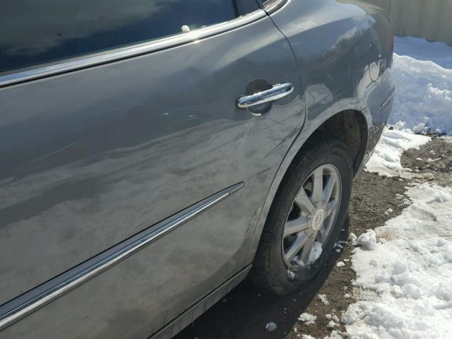 2G4WD582281295325 - 2008 BUICK LACROSSE C SILVER photo 9