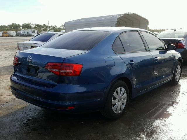 3VW2K7AJ6FM288242 - 2015 VOLKSWAGEN JETTA BASE 蓝色 照片 4
