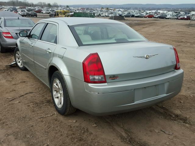 2C3KA53G16H220557 - 2006 CHRYSLER 300 TOURIN SILVER photo 3