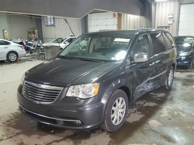 2C4RC1CG8CR413887 - 2012 CHRYSLER TOWN & COU CHARCOAL photo 2