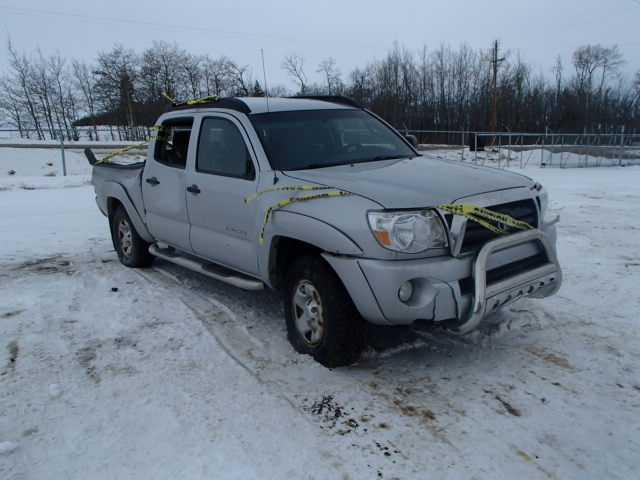 5TELU42N37Z428480 - 2007 TOYOTA TACOMA DOU SILVER photo 1