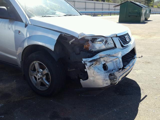 5GZCZ33D57S835432 - 2007 SATURN VUE SILVER photo 9