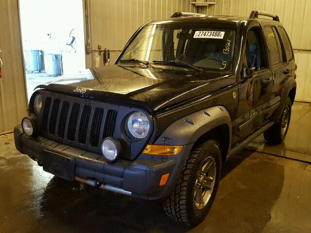 1J4GL38K05W726422 - 2005 JEEP LIBERTY RE BLACK photo 2