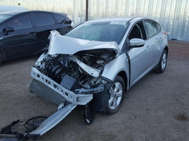 1FADP3K28EL224786 - 2014 FORD FOCUS SE SILVER photo 2