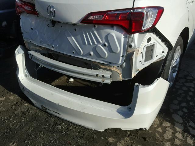 5J8TB3H36HL002032 - 2017 ACURA RDX BASE WHITE photo 9