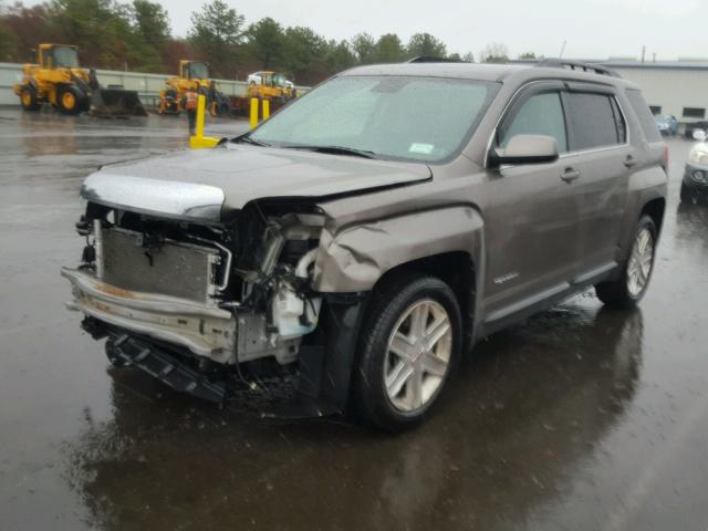 2GKALUEK5C6182680 - 2012 GMC TERRAIN SL GOLD photo 2