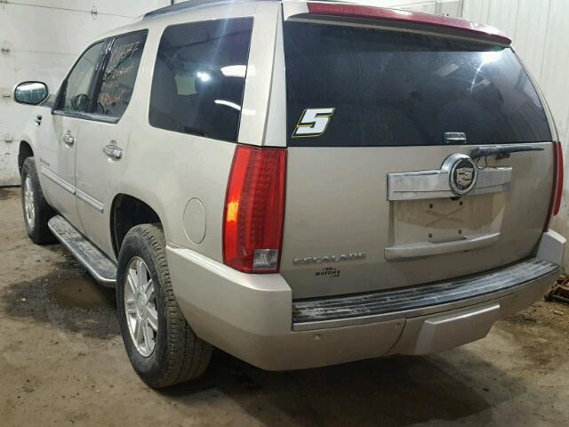 1GYFK63807R281466 - 2007 CADILLAC ESCALADE L CREAM photo 3