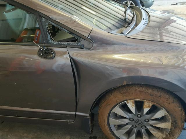 19XFA16809E021056 - 2009 HONDA CIVIC EX ნაცრისფერი ფოტო 9