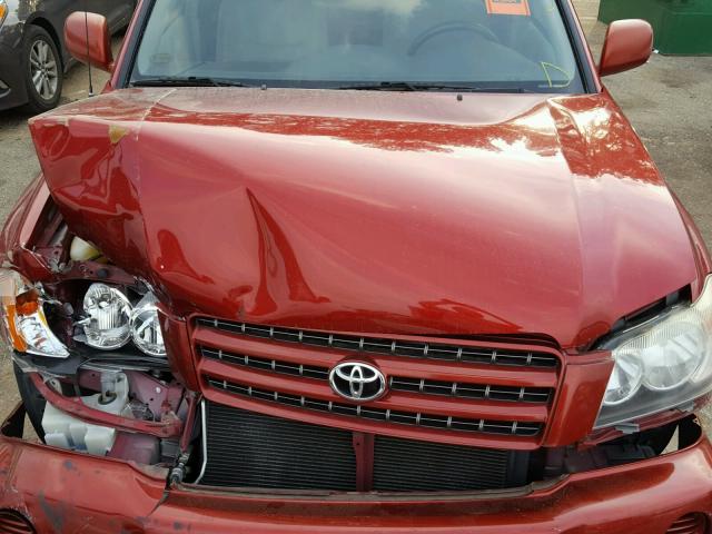 JTEGD21A020032239 - 2002 TOYOTA HIGHLANDER RED photo 7